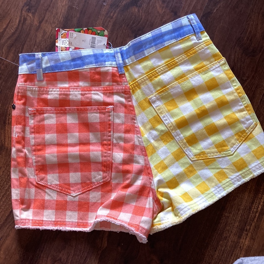 NWT Farm Rio gingam check denim cut off Anthropologie  shorts - Picture 6 of 6